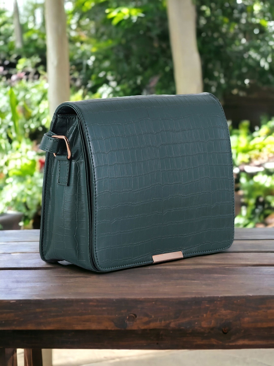 

Toteteca Textured Structured Sling Bag, Green
