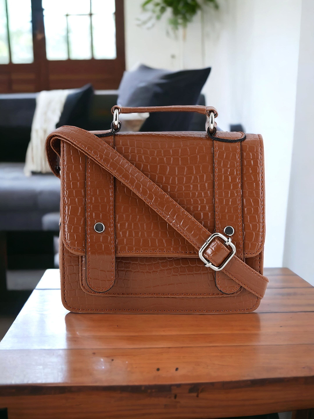 

Toteteca PU Structured Sling Bag, Brown
