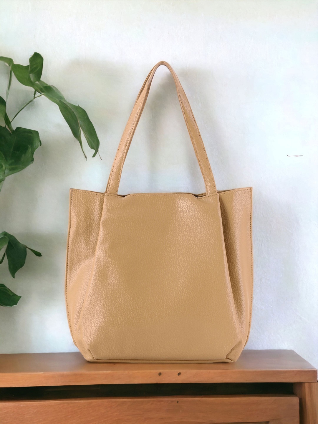 

Toteteca Oversized Shopper Handheld Bag, Tan