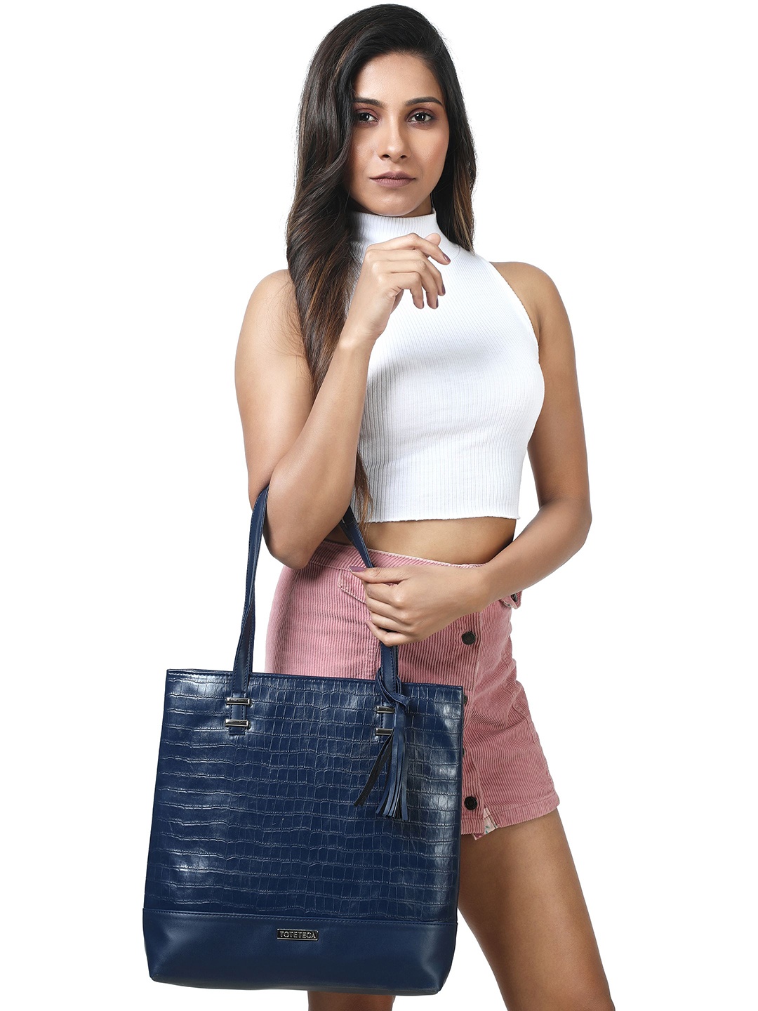 

Toteteca Textured PU Oversized Structured Handheld Bag, Blue