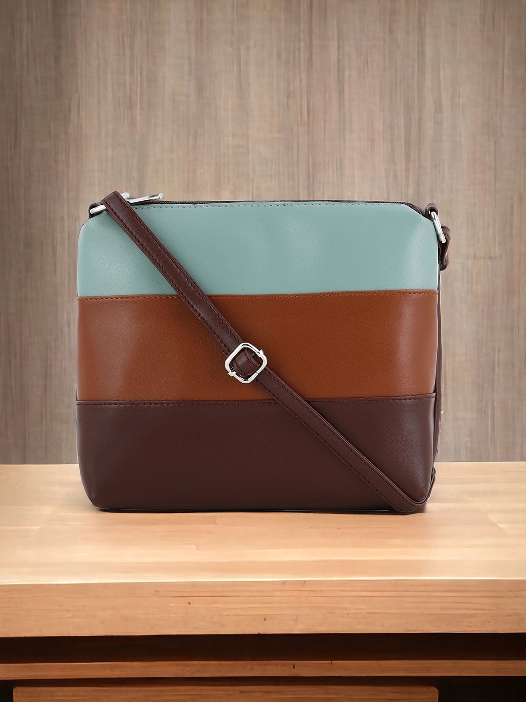 

Toteteca Colourblocked Oversized Structured Sling Bag, Brown