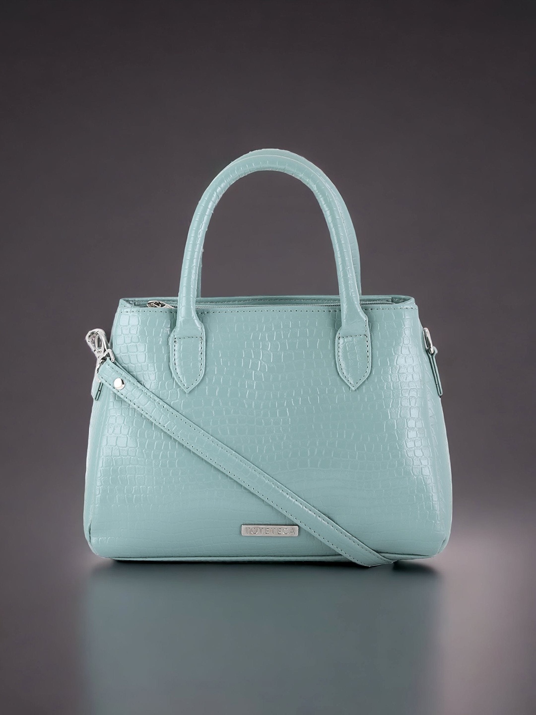 

Toteteca Textured Structured Handheld Bag, Green
