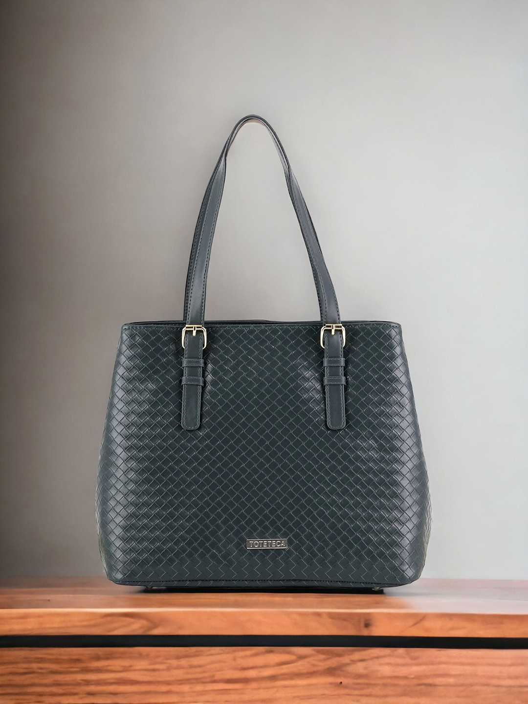 

Toteteca Structured Shoulder Bag, Green