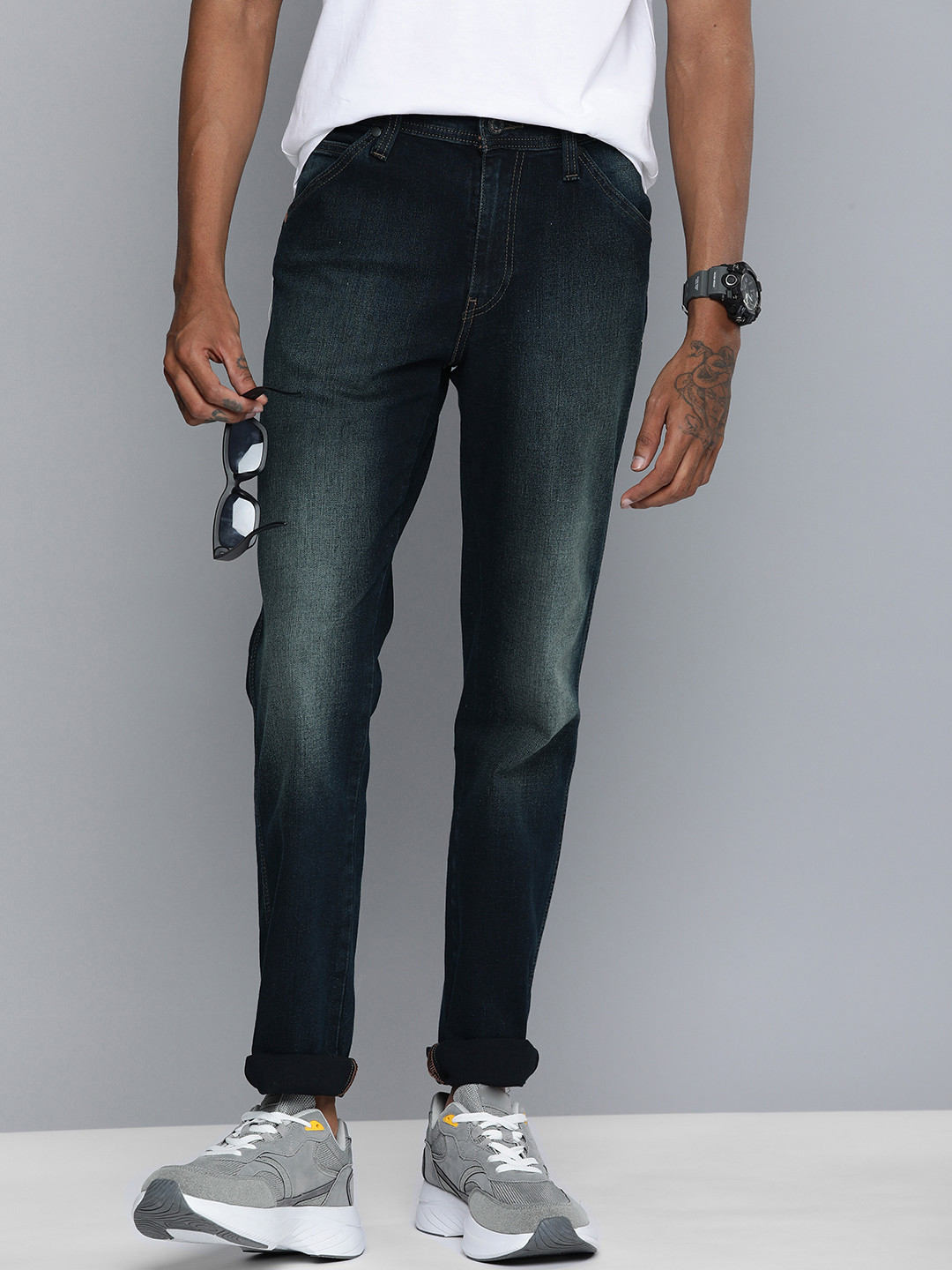 

Levis Men 511 Slim Fit Heavy Fade Stretchable Jeans, Blue