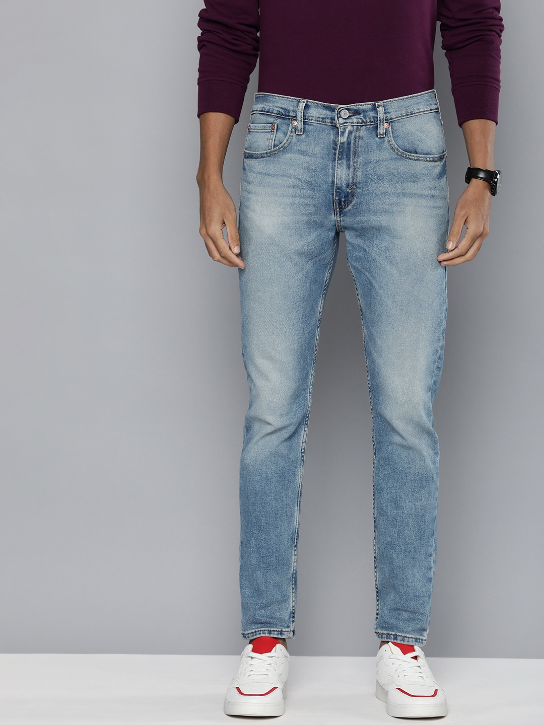 

Levis Men Tapered Fit Light Fade Stretchable Jeans, Blue