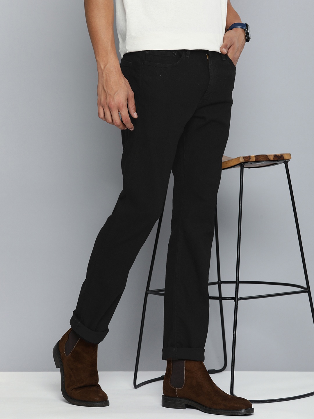 

Levis Men Mid-Rise Slim Fit Stretchable Jeans, Black