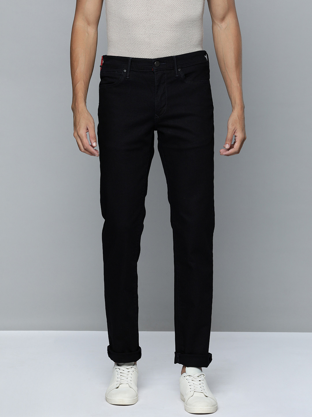 

Levis Men 511 Slim Fit Mid-Rise Stretchable Jeans, Navy blue
