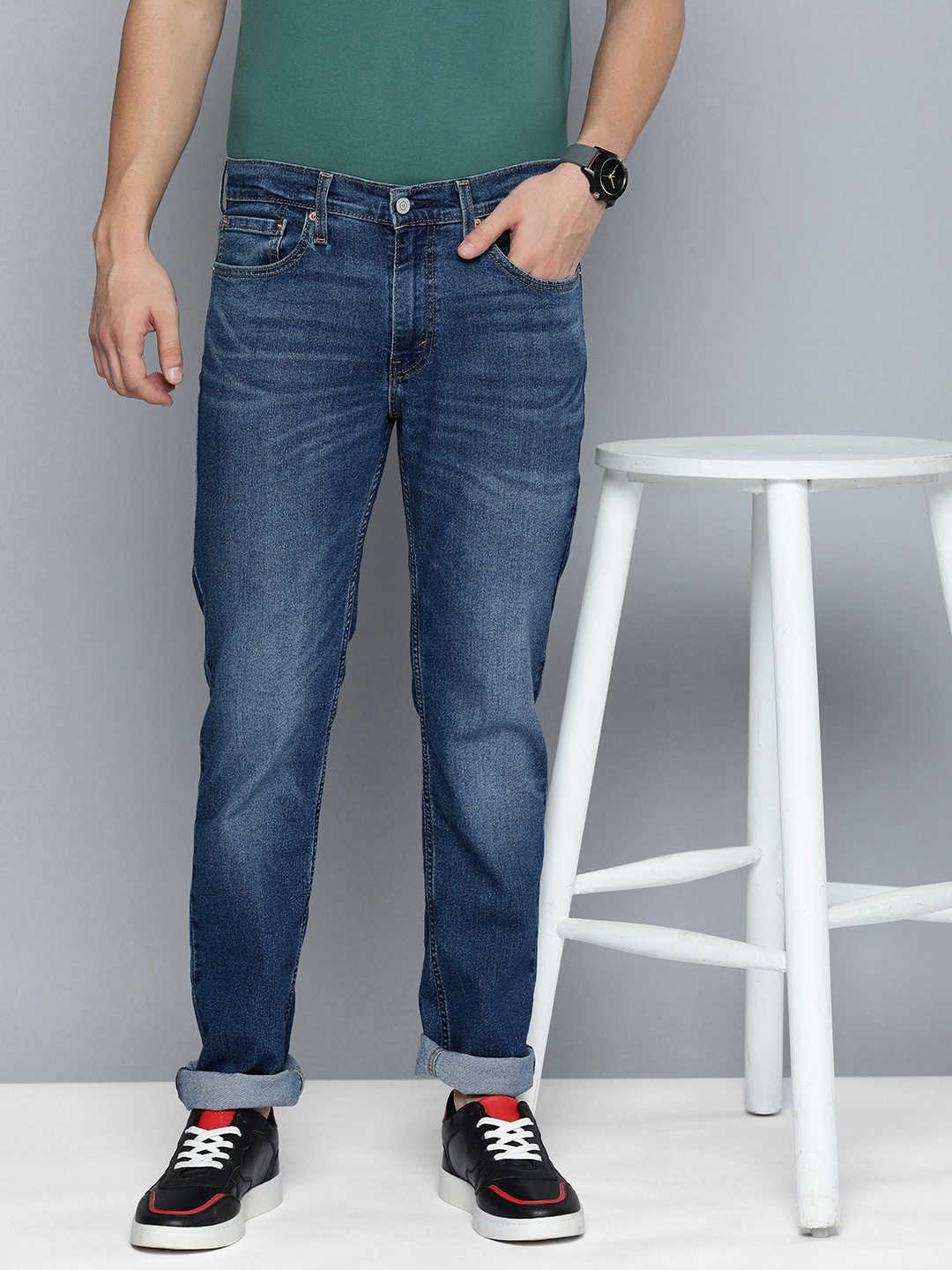 

Levis Men 511 Slim Fit Light Fade Stretchable Jeans, Blue