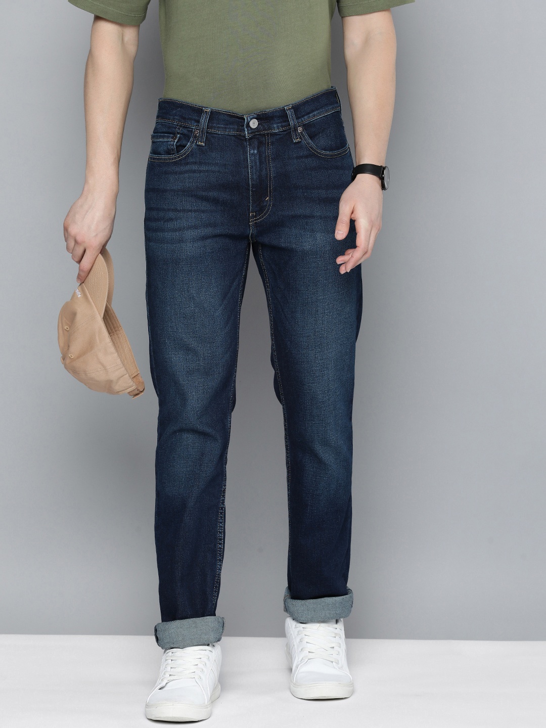 

Levis Men 511 Slim Fit Light Fade Mid-Rise Stretchable Jeans, Blue