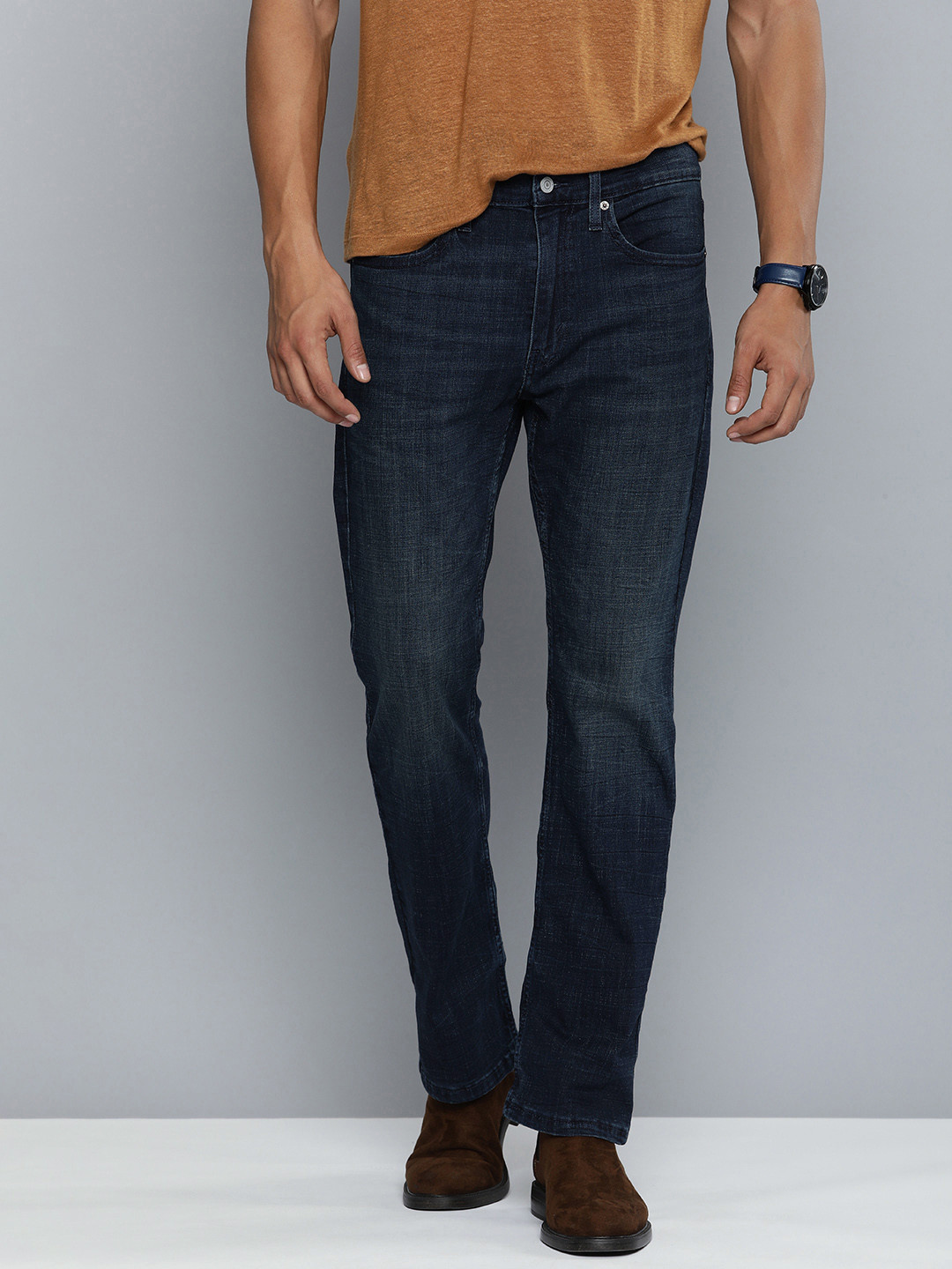 

Levis Men Mid-Rise 527 Bootcut Light Fade Stretchable Jeans, Navy blue