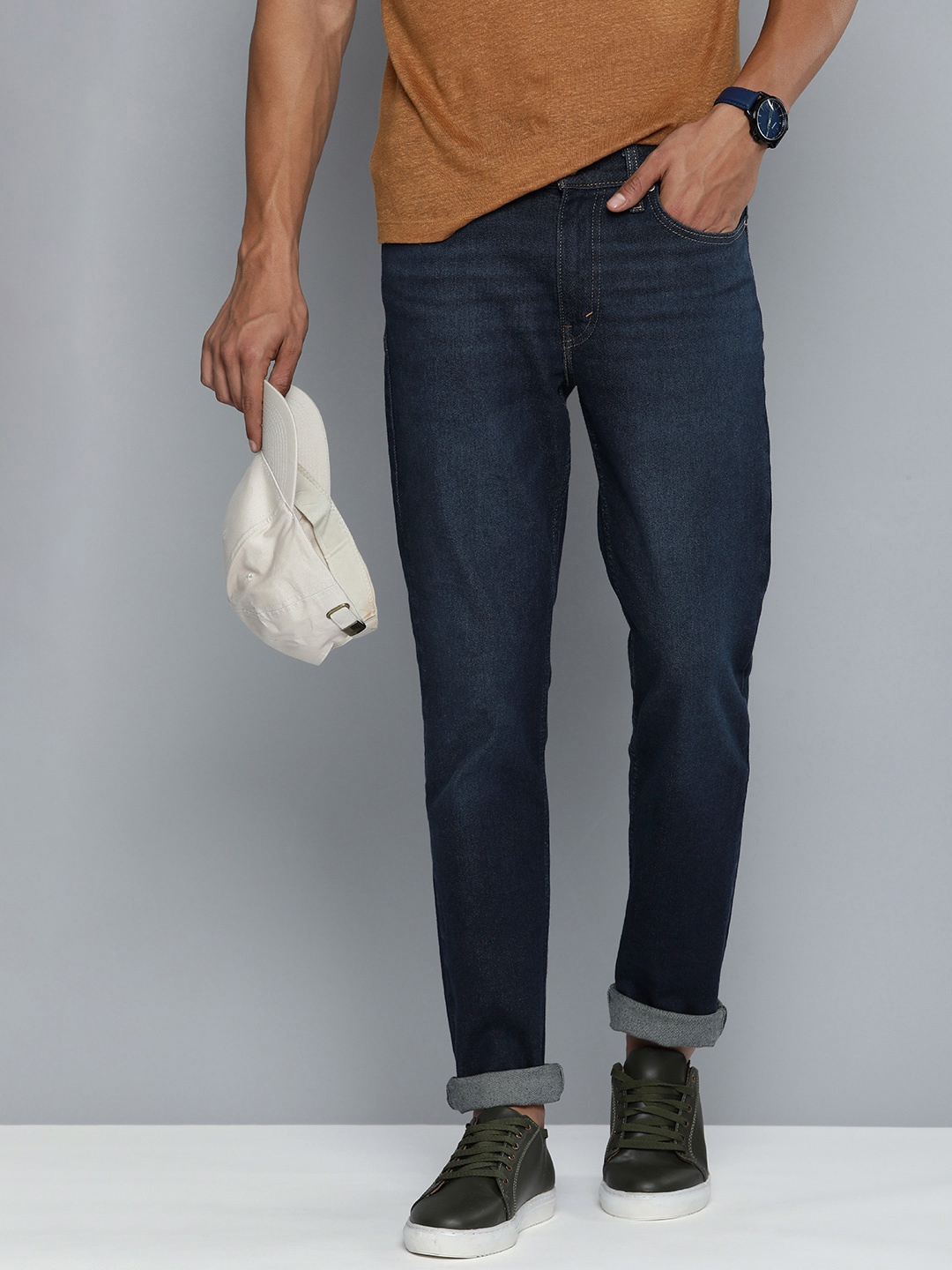 

Levis Men Mid-Rise 511 Slim Fit Light Fade Stretchable Jeans, Blue
