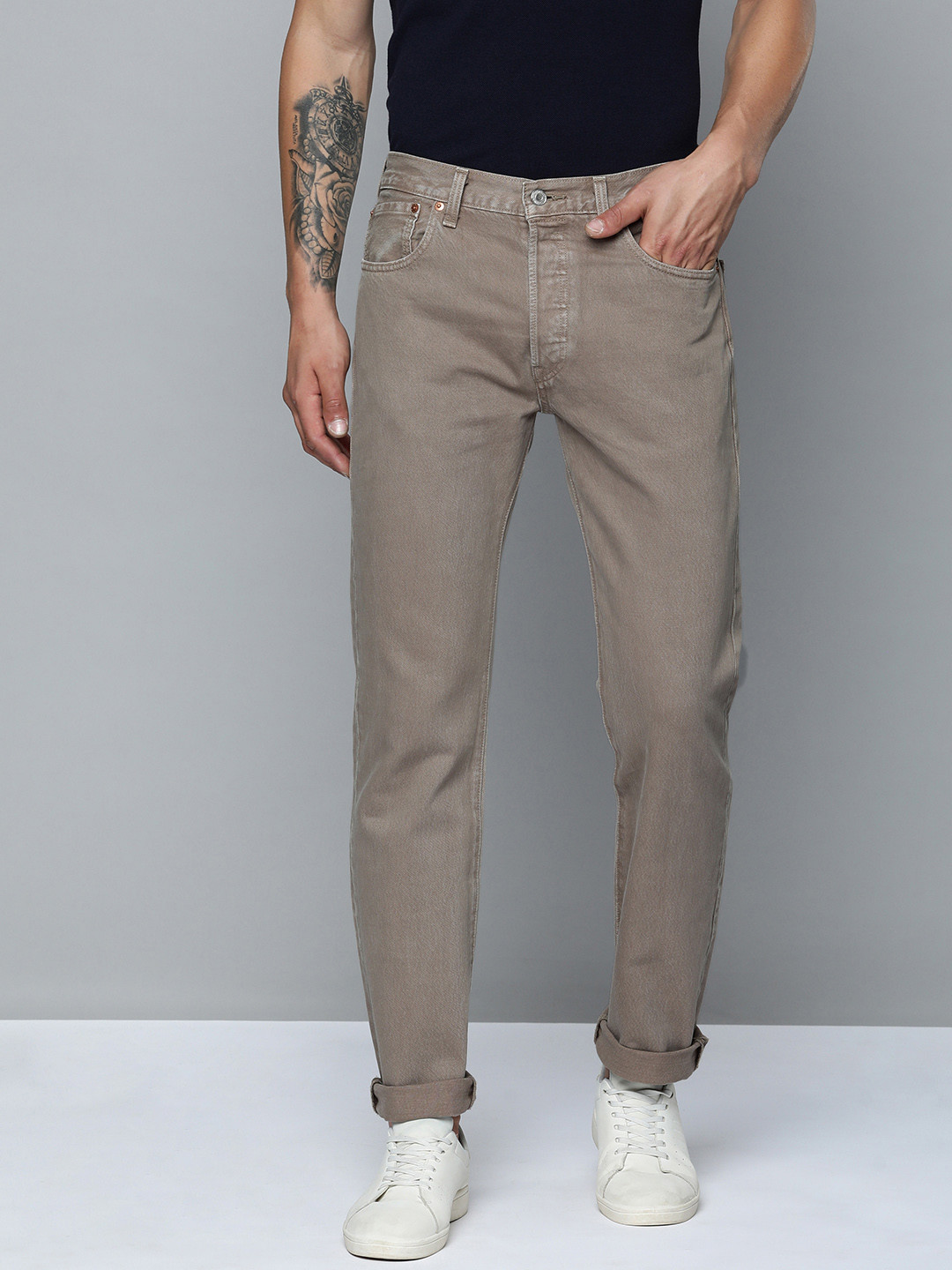 

Levis 501 Men Regular Fit Low-Rise Pure Cotton Jeans, Khaki