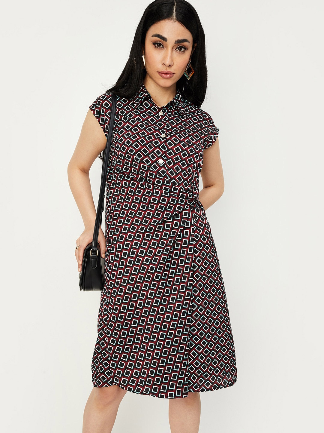 

max Geometric Printed Wrap Dress, Red