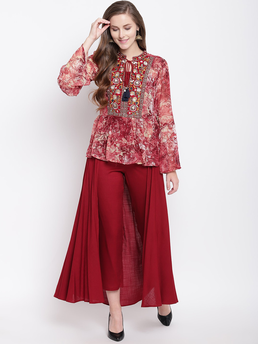 

Stylespace by Isha Abstract Printed Thread Work Cotton Top with Trousers, Maroon