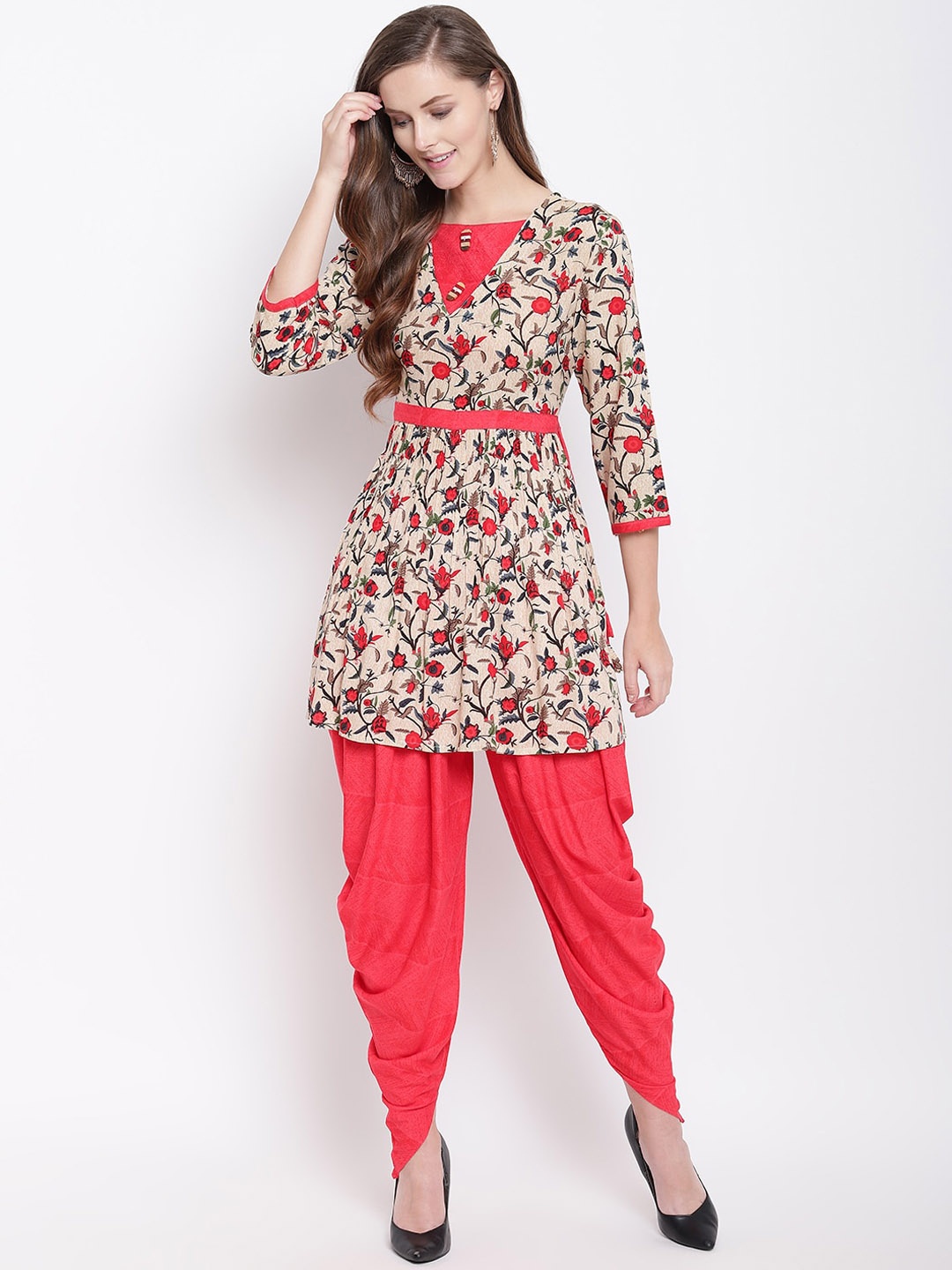 

Stylespace by Isha Floral Printed Empire Pure Cotton Kurta with Dhoti Pants, Red