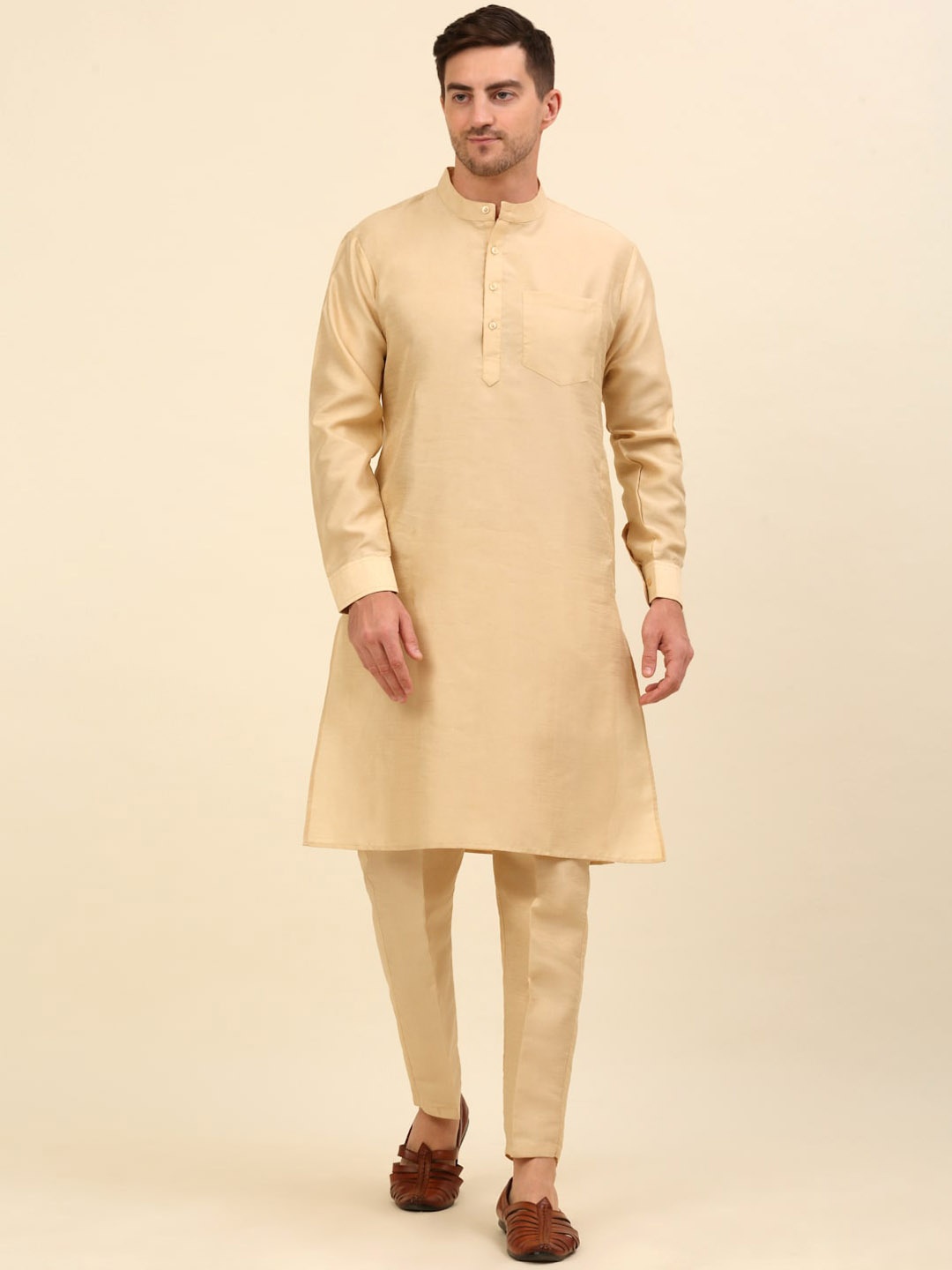 

Anouk Cream-Coloured Mandarin Collar Straight Kurta & Pyjamas With Nehru Jacket