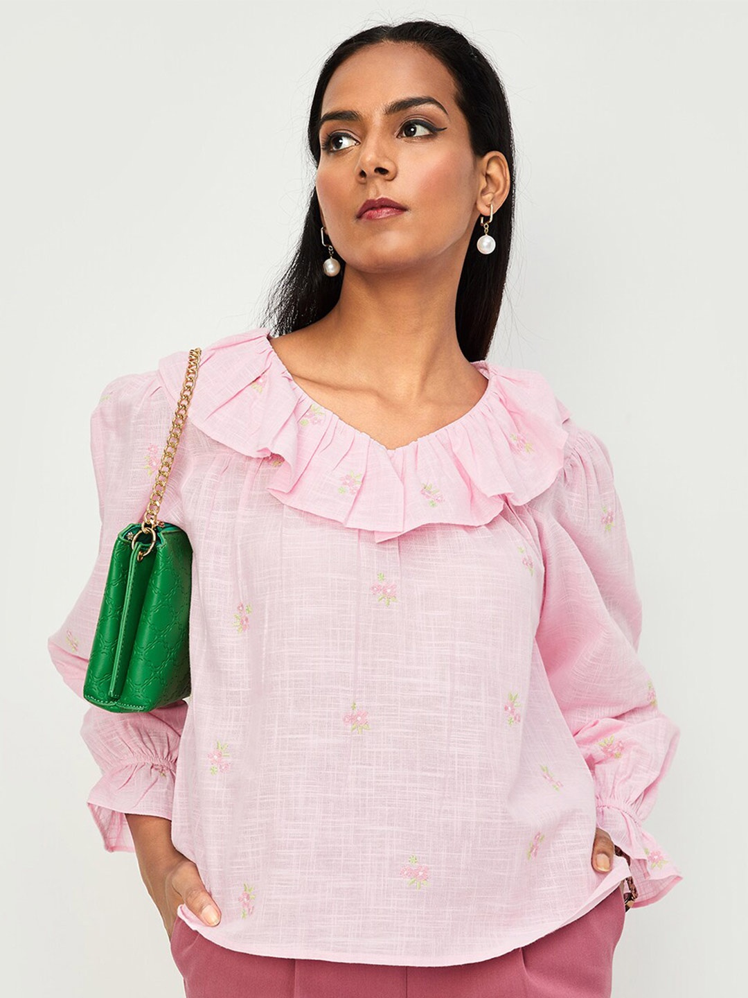 

max Floral Embroidered Ruffles Flounce Neck Puff Sleeve Top, Pink