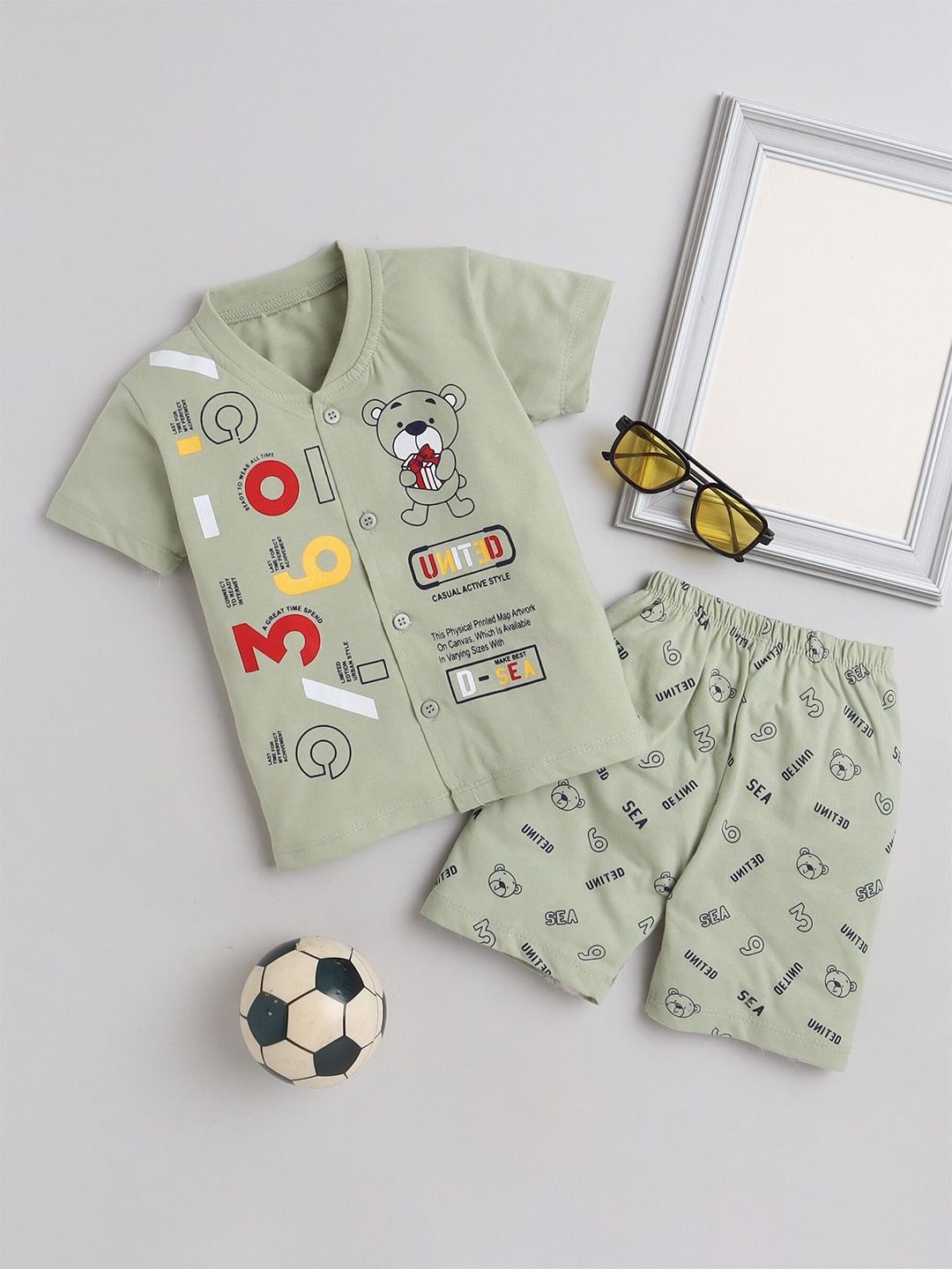 

BAESD Boys Printed Pure Cotton T-shirt with Shorts, Lime green