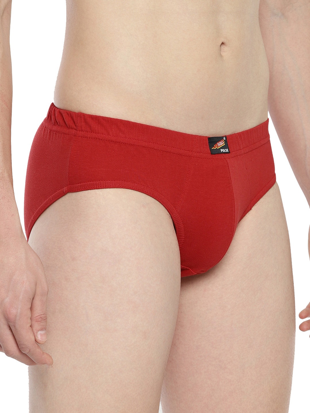 

SOLO Men Anti Bacterial Pure Cotton Basic Briefs Pulse-Red-75