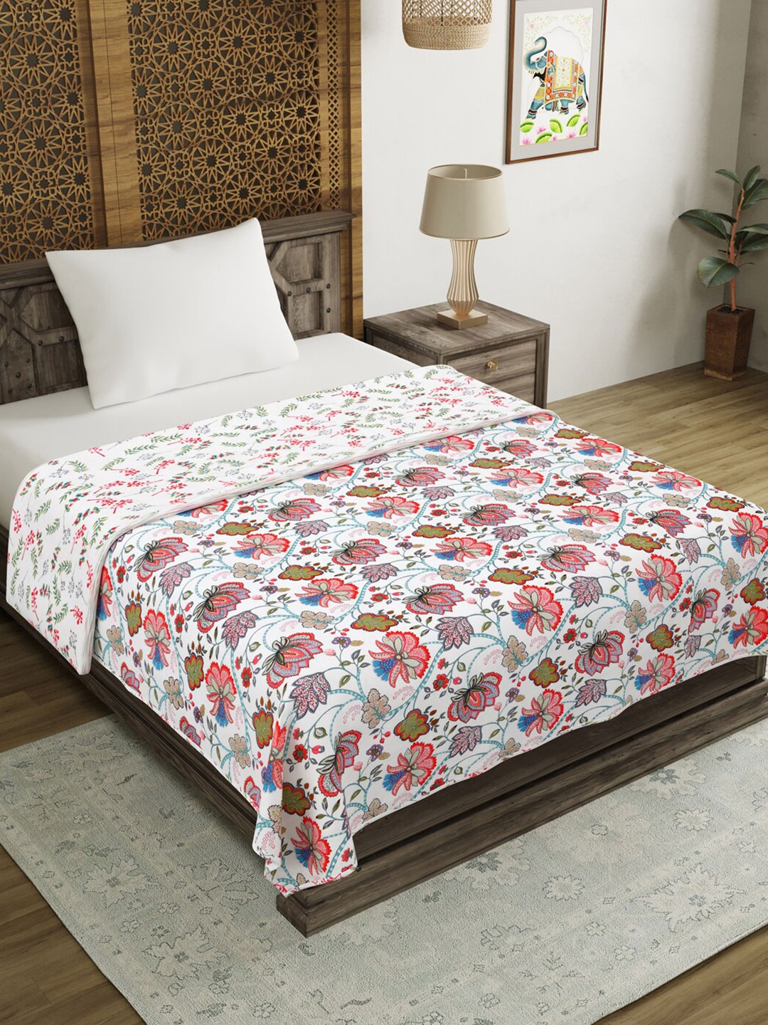 

Sangria Pink & White Ethnic Motifs Printed 180 GSM Single Dohar