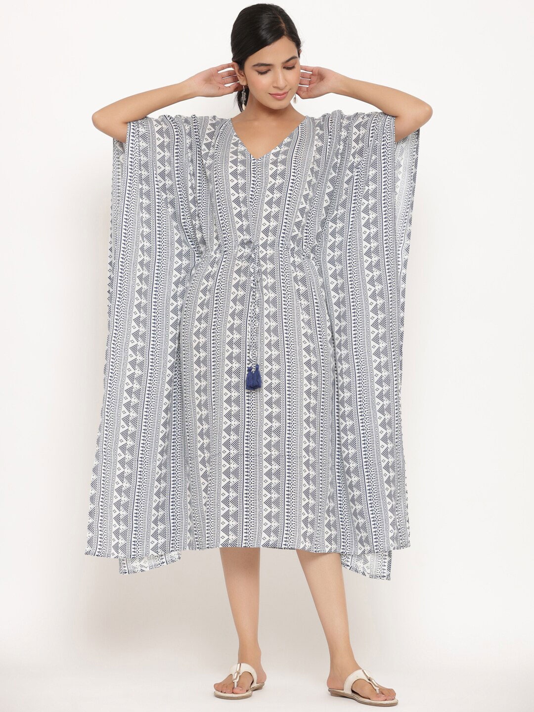 

mirari Geometric Printed V-Neck Kimono Sleeves Kaftan Dress, Grey