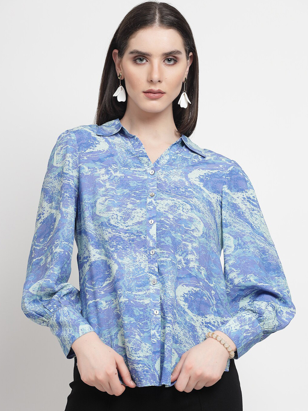 

Gipsy Abstract Printed Shirt Collar Cuffed Sleeves Shirt Style Top, Blue