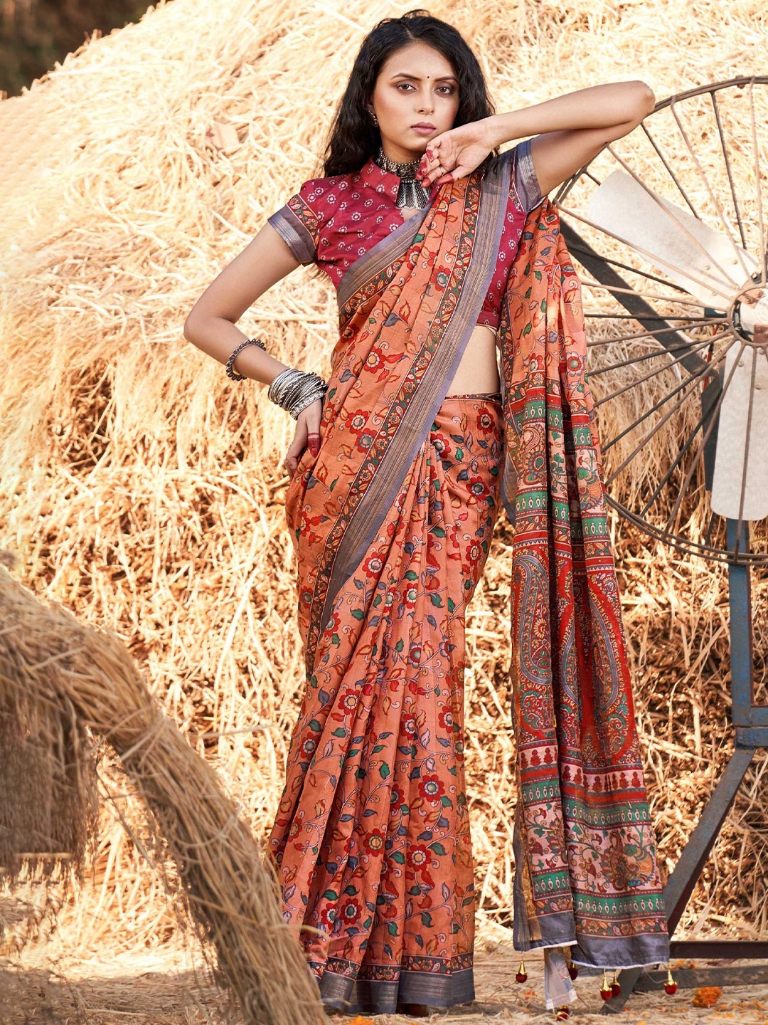 

Mitera Orange & Gold-Toned Kalamkari Printed Zari Saree