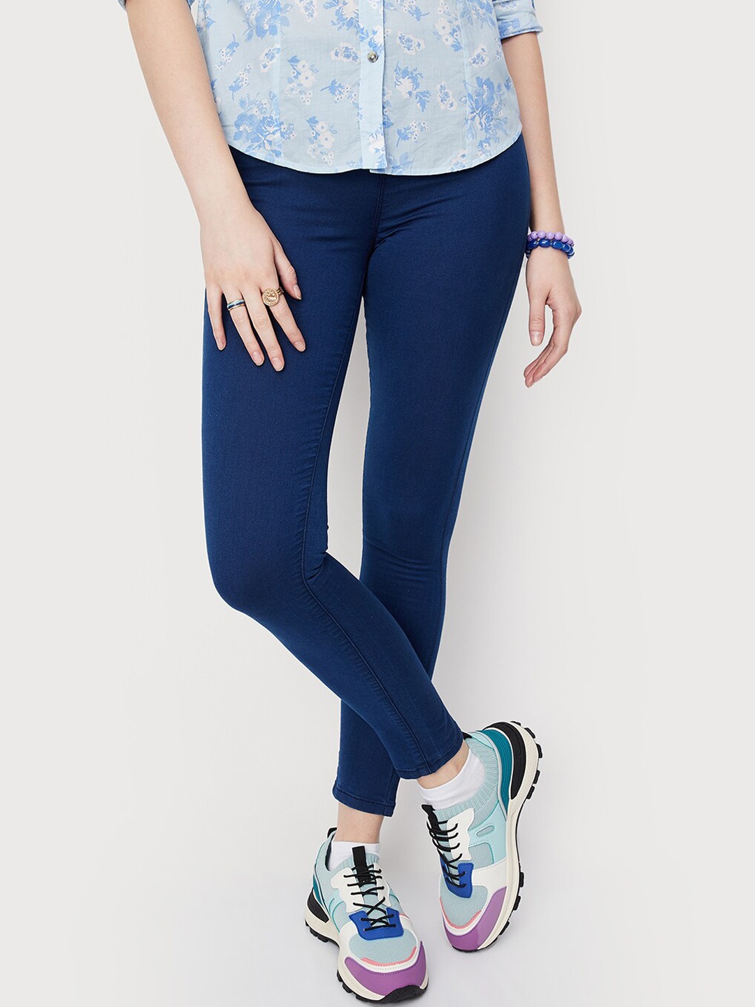 

max Women Clean Look Jeans, Blue