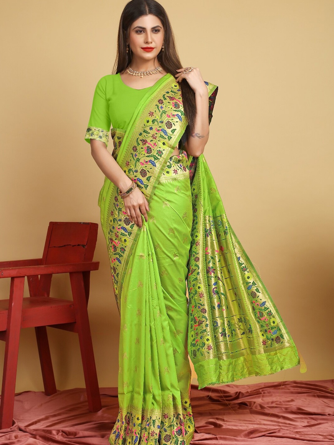 

AVANTIKA FASHION Ethnic Motifs Woven Design Zari Pure Silk Paithani Saree, Green