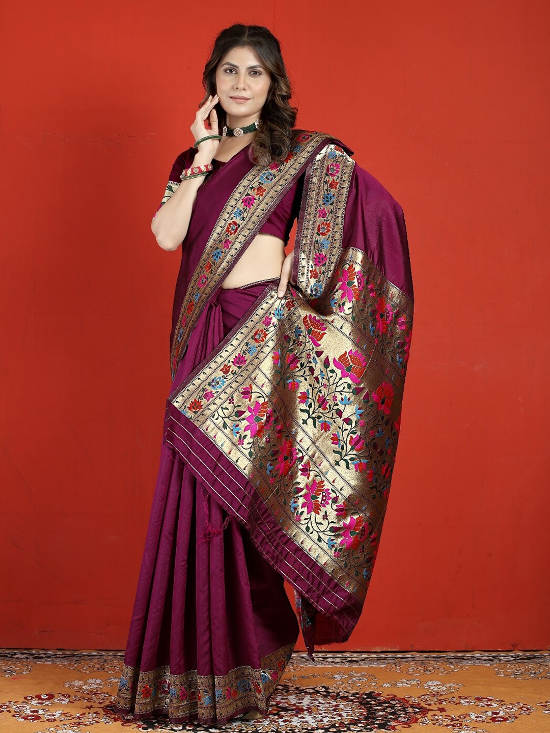 

AVANTIKA FASHION Woven Design Zari Pure Silk Paithani Saree, Purple
