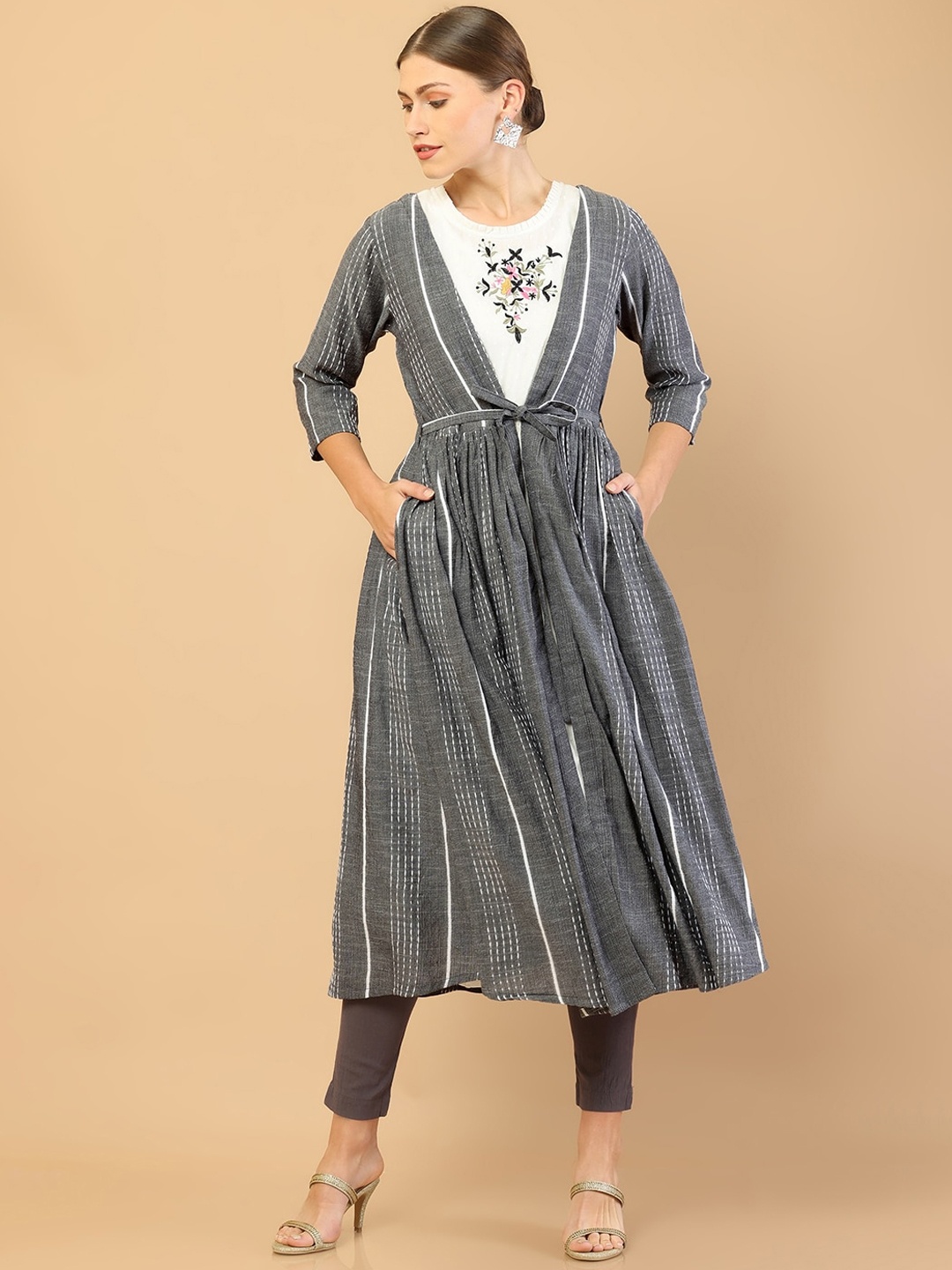 

Soch White & Charcoal Floral Embroidered Cotton A-Line Kurta With Shrug
