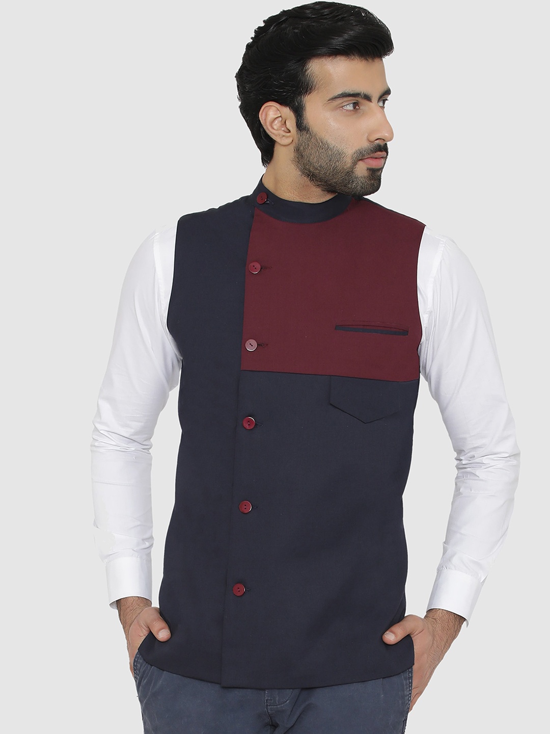 

Raas Colourblocked Mandarin Collar Pure Cotton Waistcoat, Blue