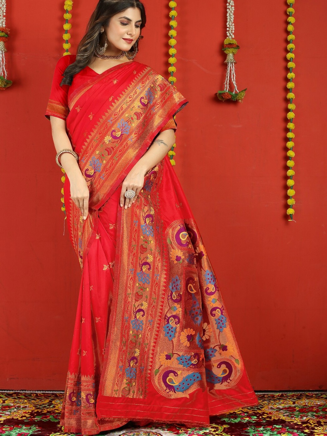 

AVANTIKA FASHION Ethnic Motifs Woven Design Zari Pure Silk Paithani Saree, Red