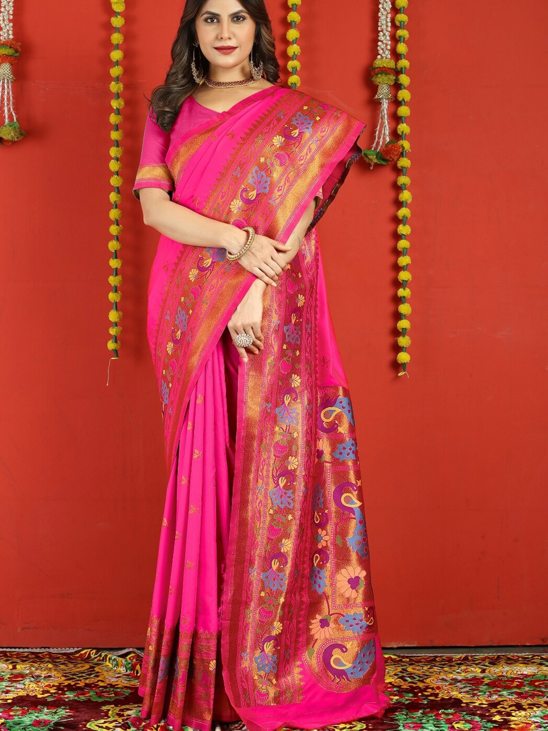 

AVANTIKA FASHION Ethnic Motifs Woven Design Zari Pure Silk Paithani Saree, Pink