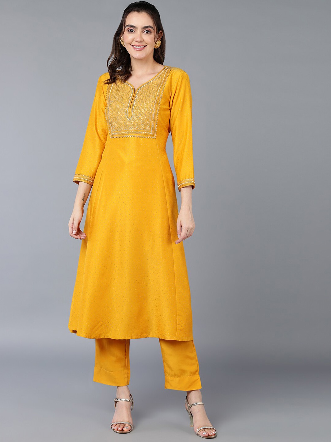 

AHIKA Women Geometric Yoke Design Sequinned Anarkali Kurta, Mustard