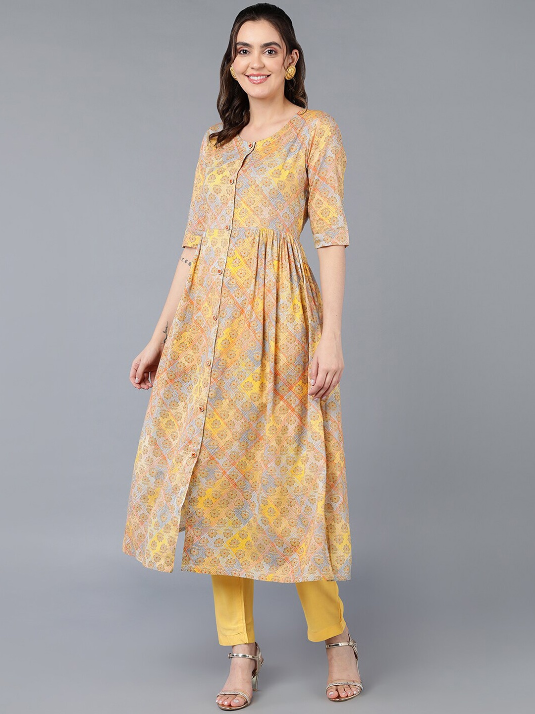 

AHIKA Yellow Floral Printed Anarkali Cotton Kurta