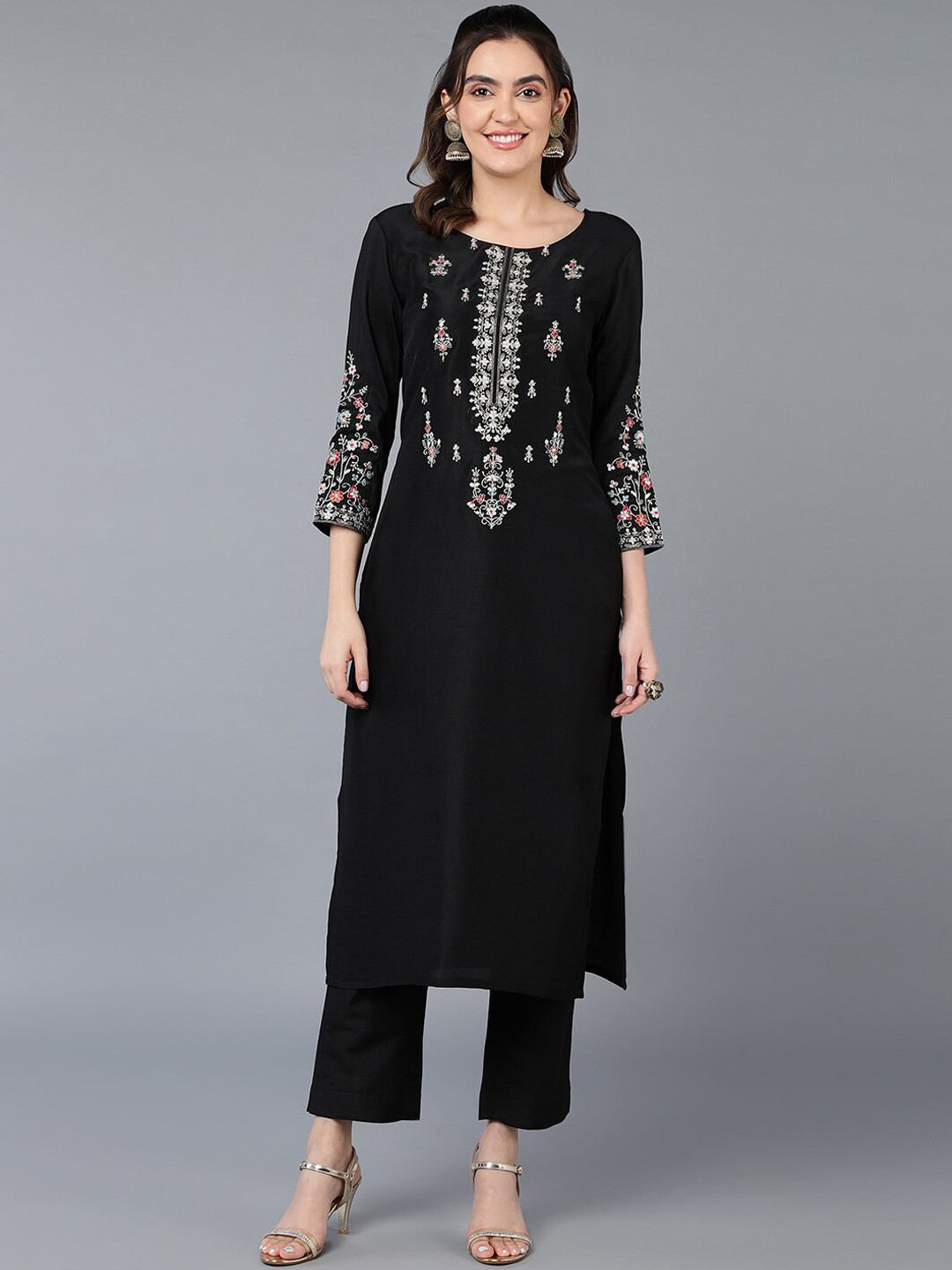 

AHIKA Ethnic Motifs Embroidered Straight Kurta, Black