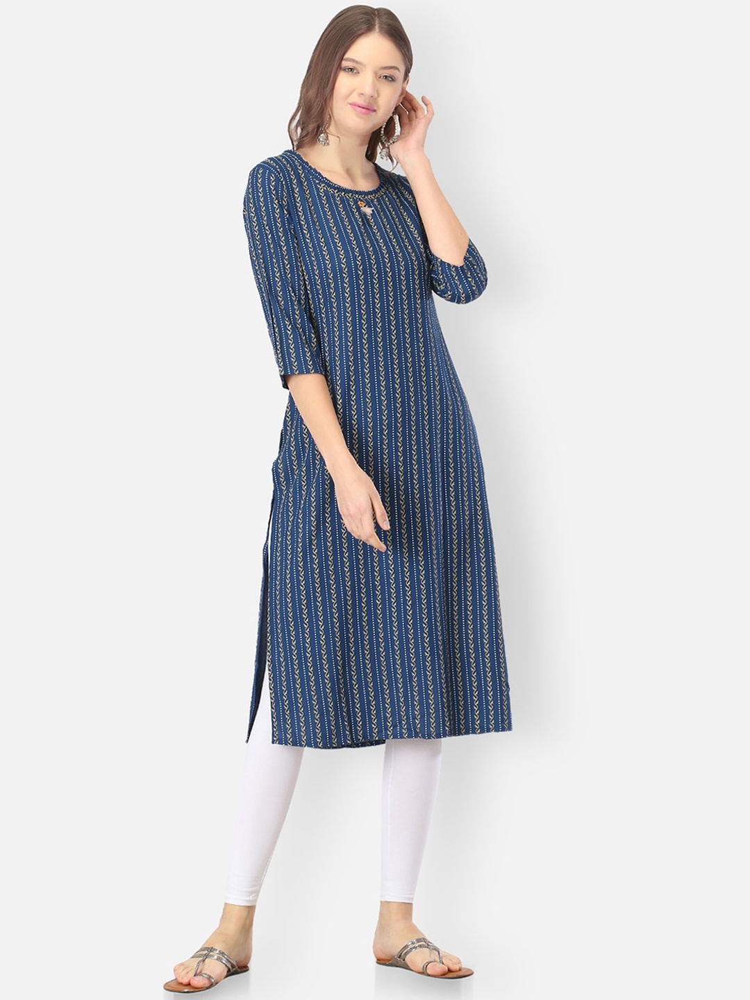 

FEMMIBELLA Striped Thread Work Cotton Kurta, Blue