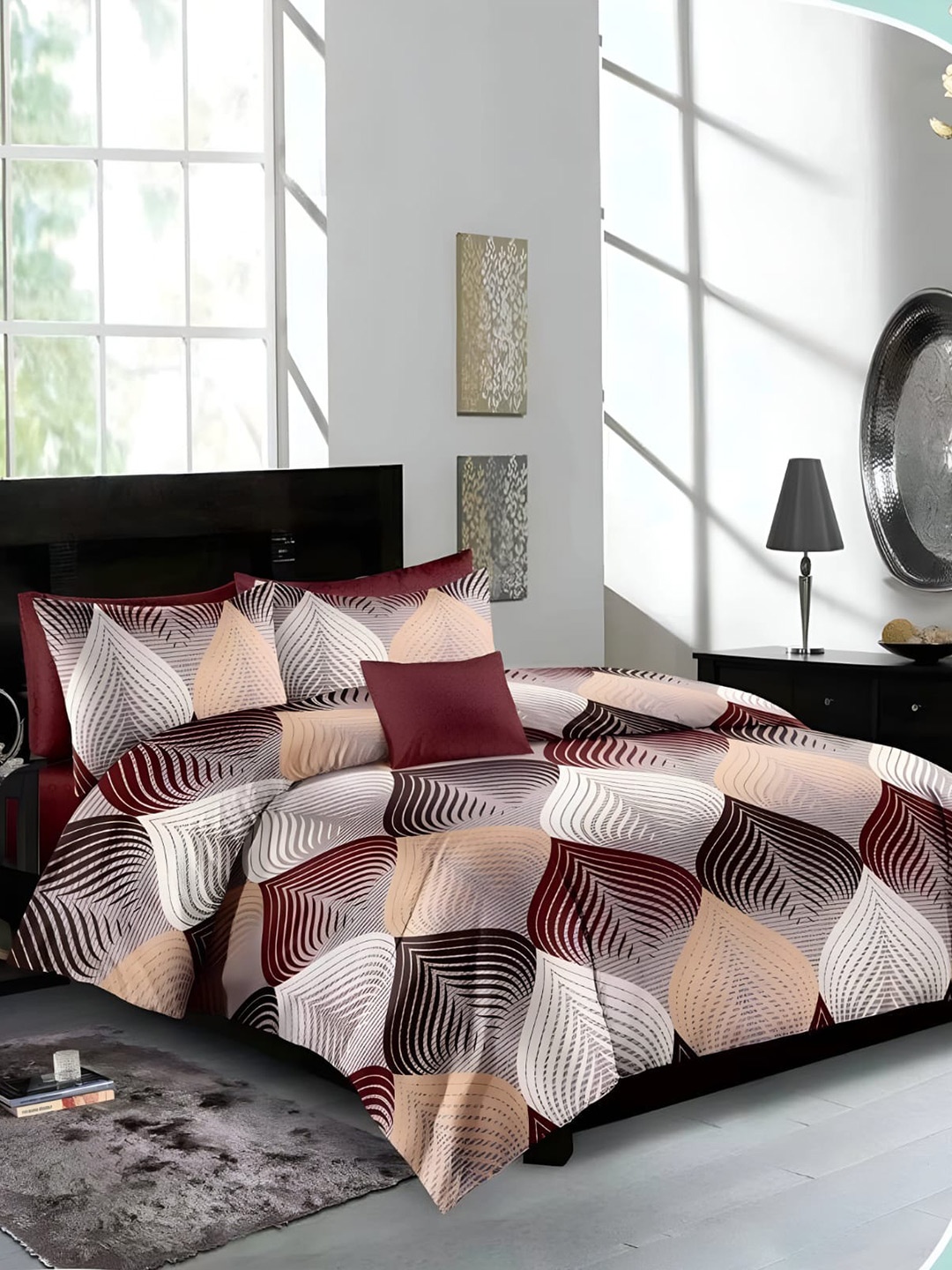 

Bajo's Maroon & Beige 300 TC Cotton Queen Bedsheet with 2 Pillow Covers
