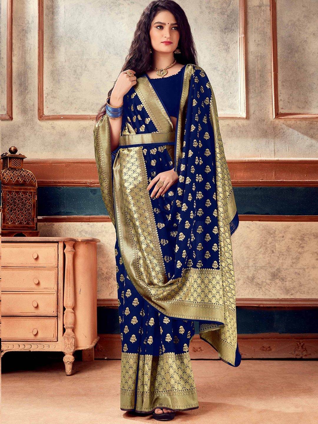 

Mitera Blue & Gold-Toned Woven Design Zari Belted Banarasi Saree