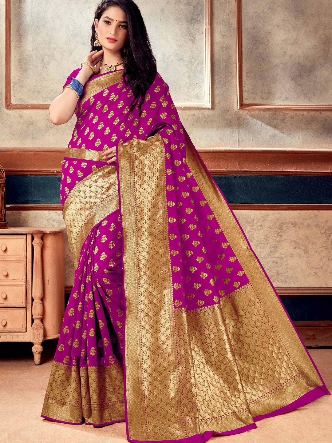 

Mitera Pink & Gold-Toned Woven Design Zari Banarasi Saree