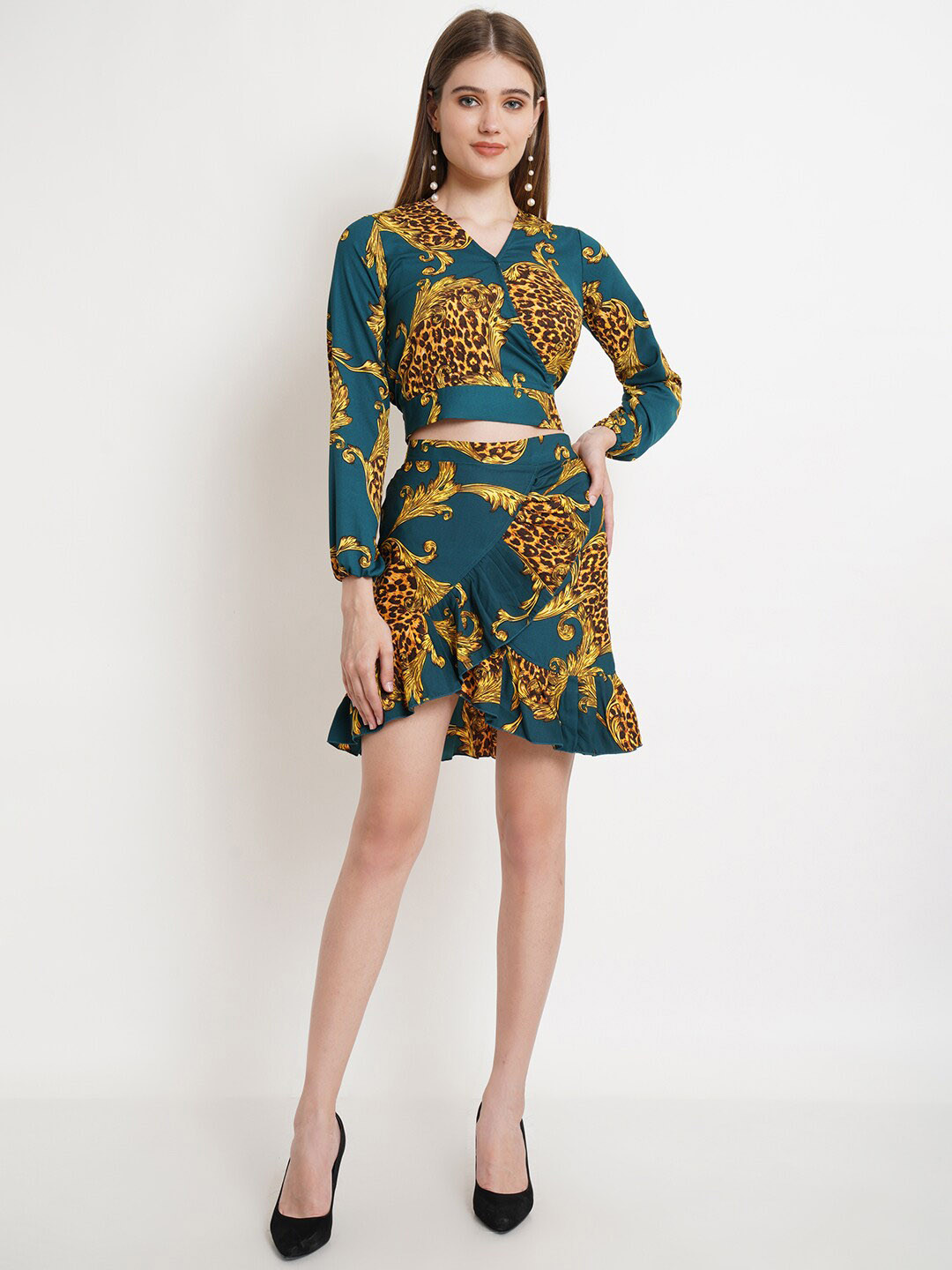 

Popwings Printed Crop Top With Skirt, Green
