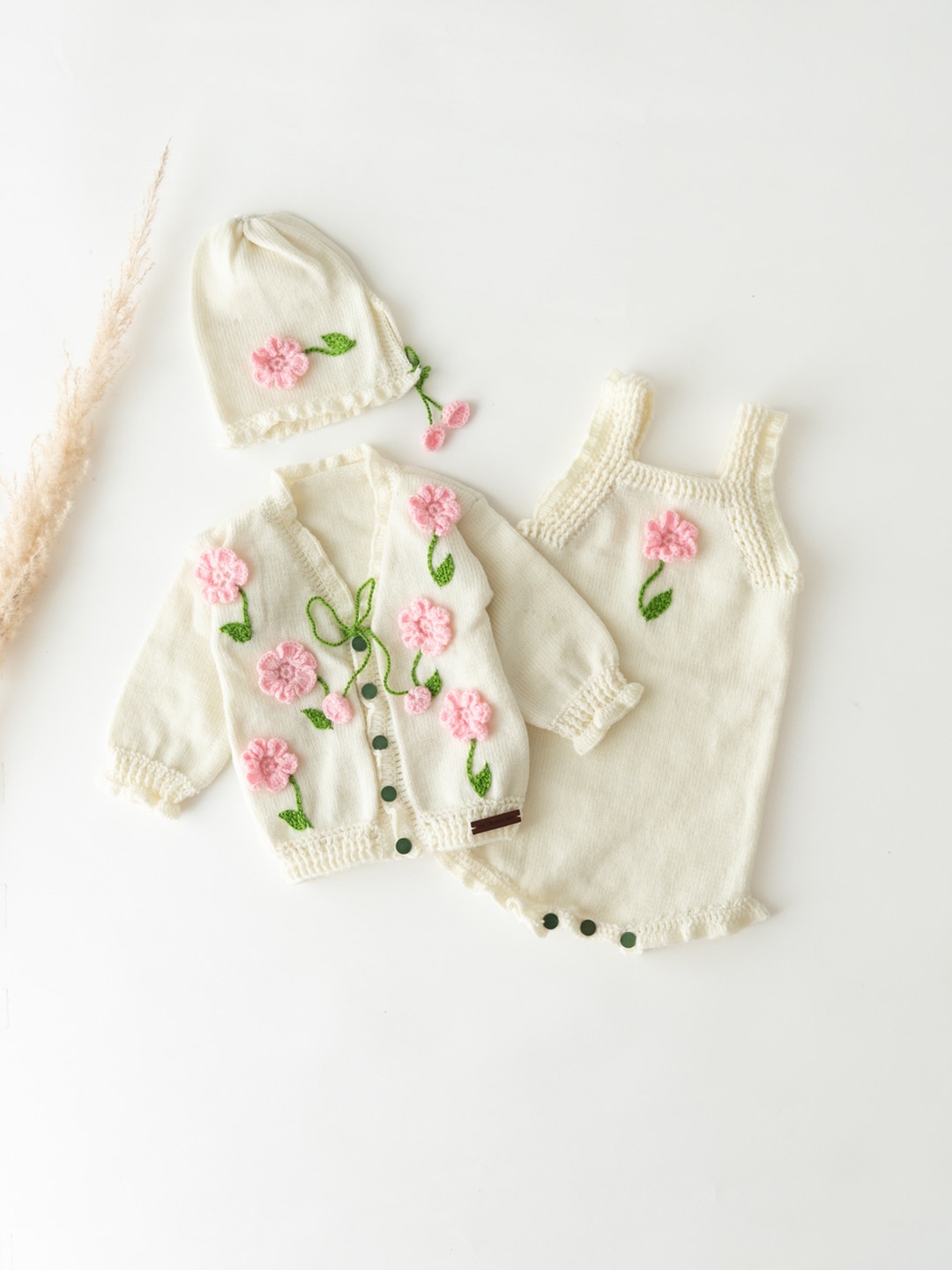

The Original Knit Infant Girls Pack Of 3 Baby Apparel Gift Set, Cream