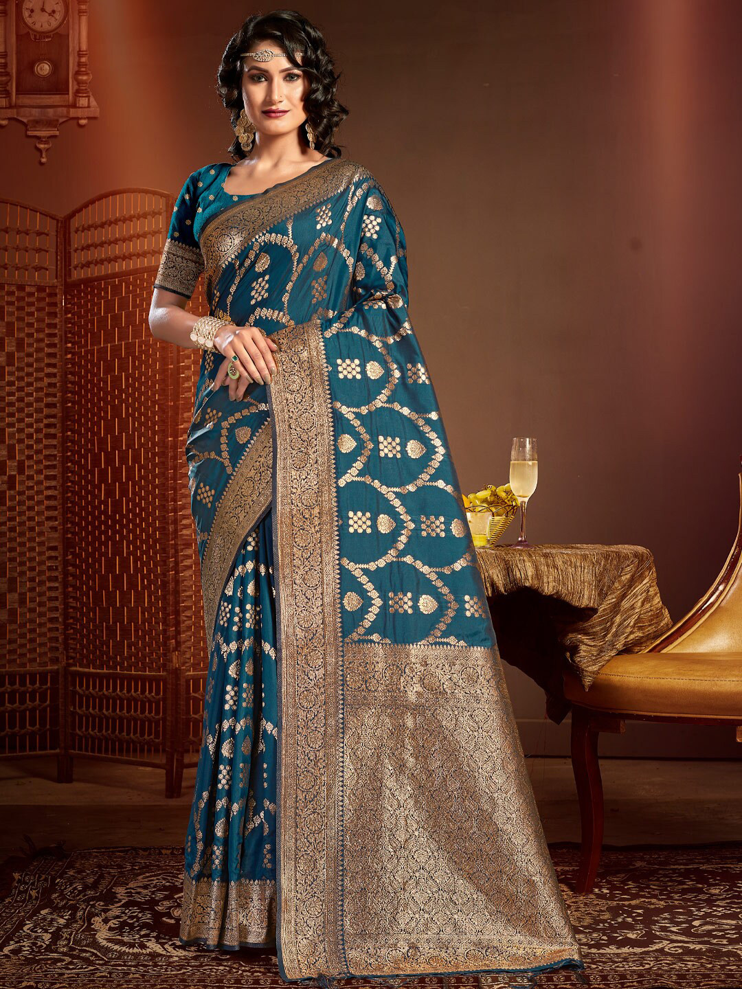 

SANGAM PRINTS Ethnic Motifs Woven Design Zari Pure Silk Saree, Teal
