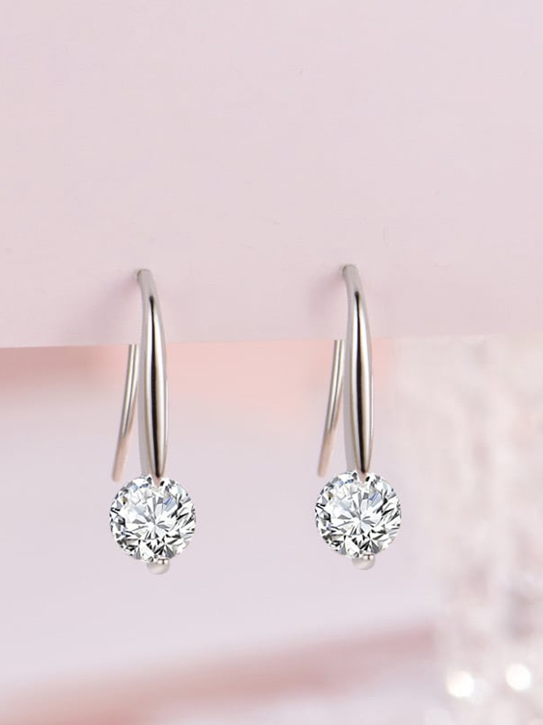 

MYKI Silver-Plated Contemporary Studs Earrings