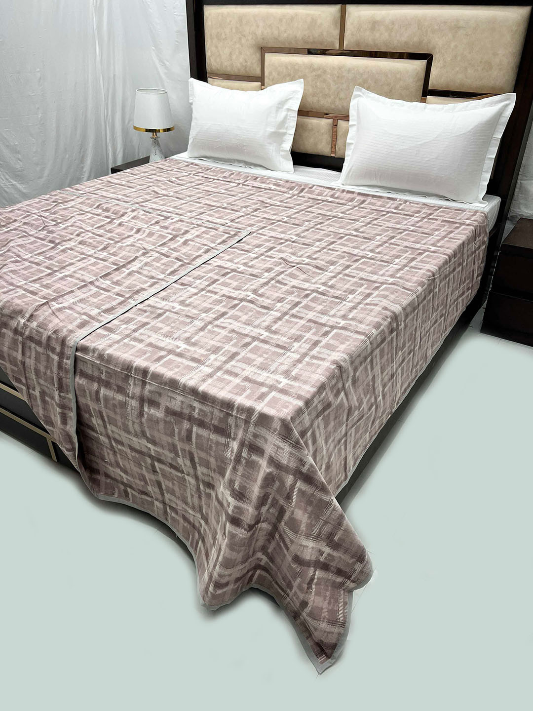 

Pure Decor Brown & Grey Printed 250 TC Pure Cotton King Size Duvet Cover