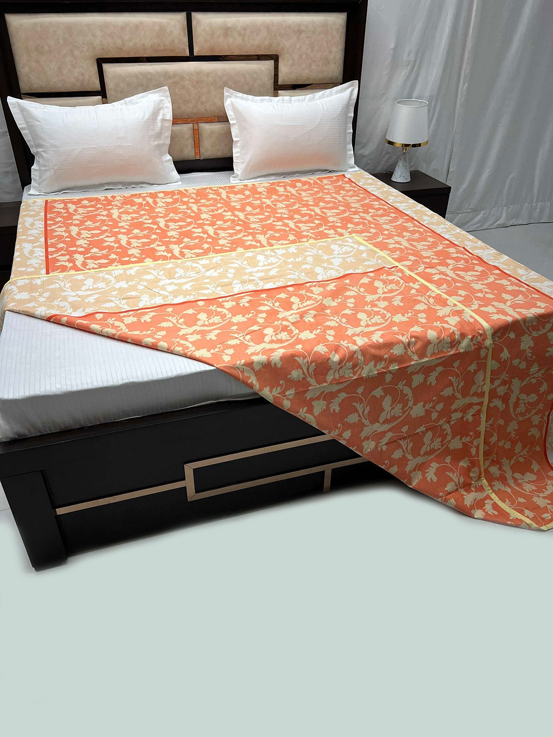 

Pure Decor Orange Printed 250 TC Pure Cotton Duvet Cover