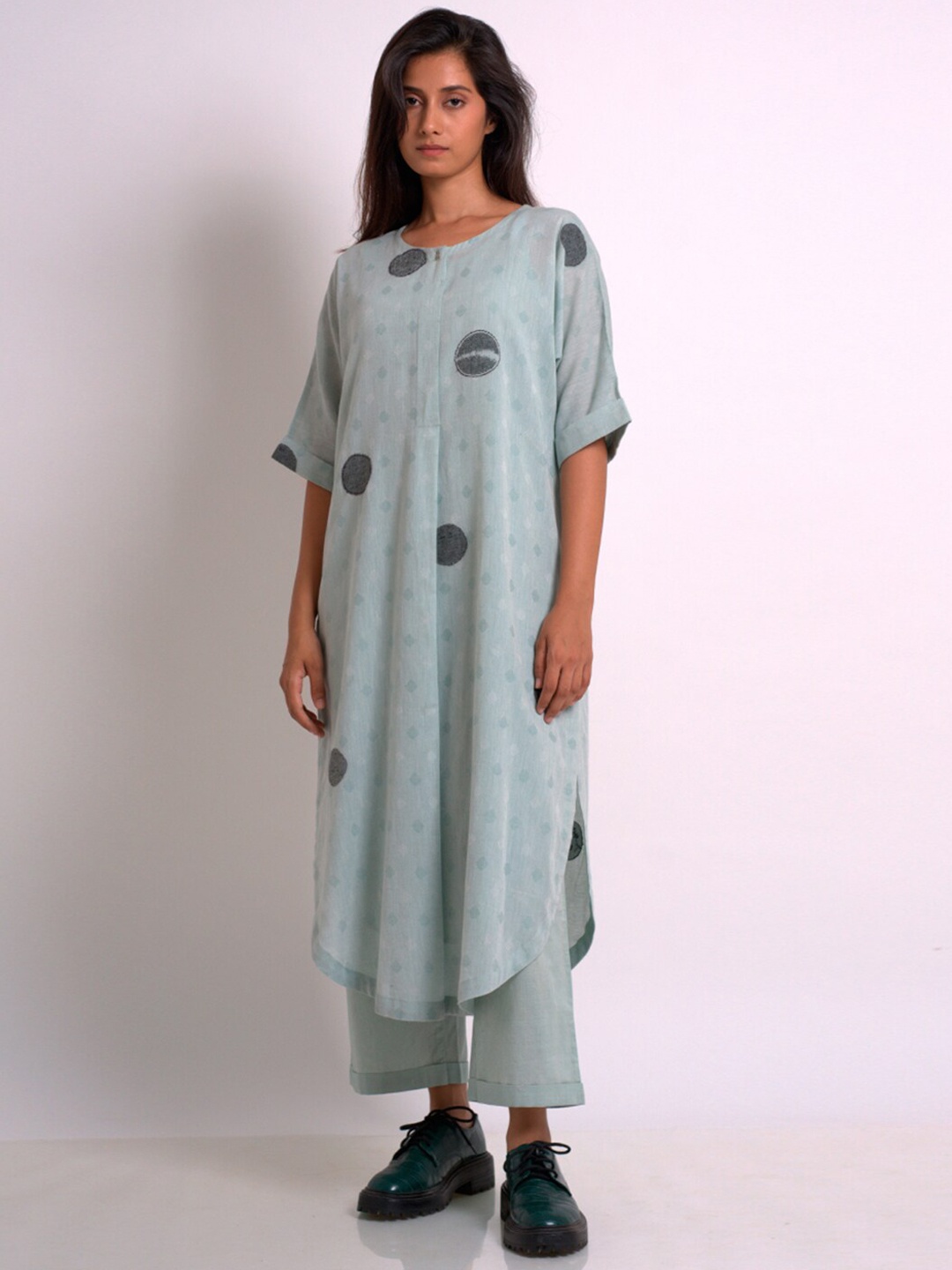 

Ganga Geometric Printed Pure Cotton Pakistani Style Kurta With Palazzos, Green