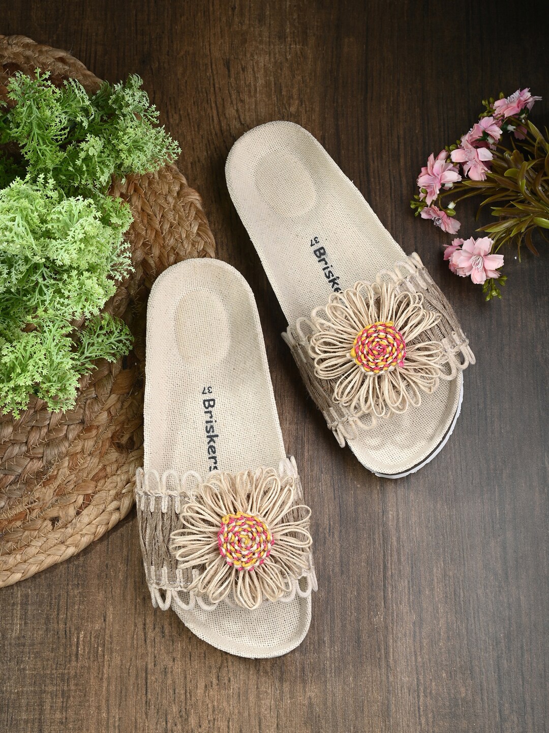 

BRISKERS Women Floral Jute Fabric Sliders, Beige