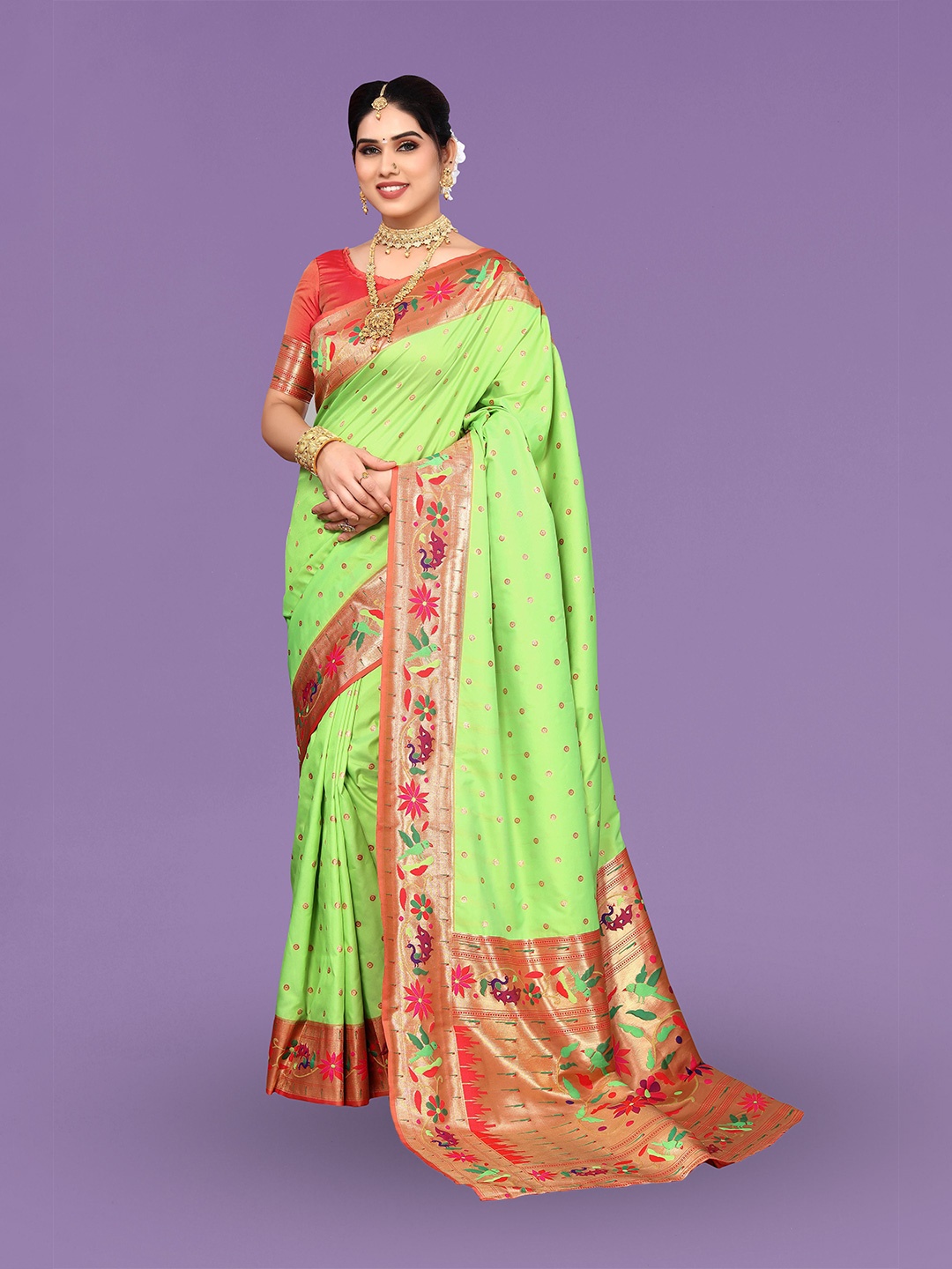 

Ekta Textiles Ethnic Motifs Woven Design Zari Pure Silk Banarasi Saree, Green
